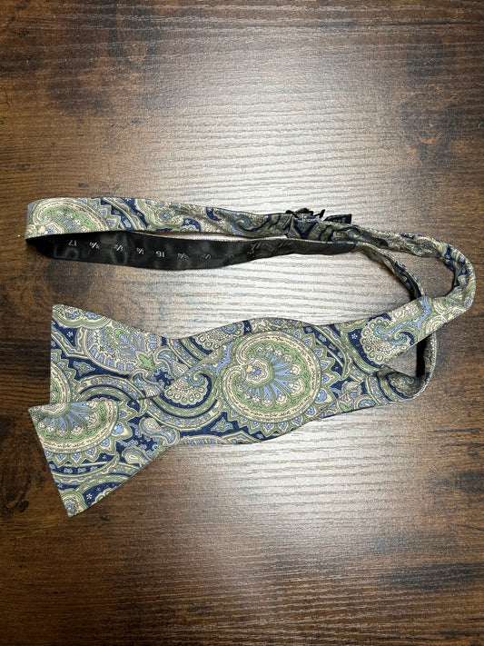 Bowtie bow tie saddlebred adjustable green navy blue floral flowers formal silk