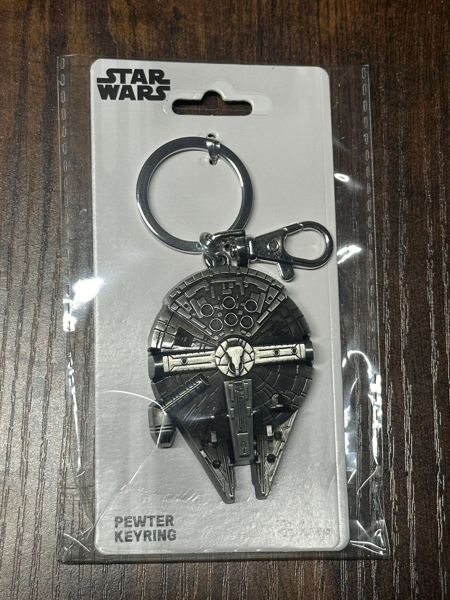 Disney Star Wars Millennium Falcon Pewter Key Ring Keychain Han Solo